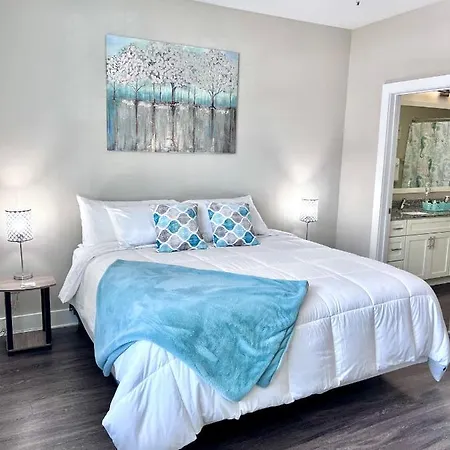 The King & Queen Suite